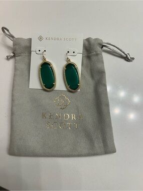 Kendra Scott Gold & Emerald Green Elle-Style Drop Earrings